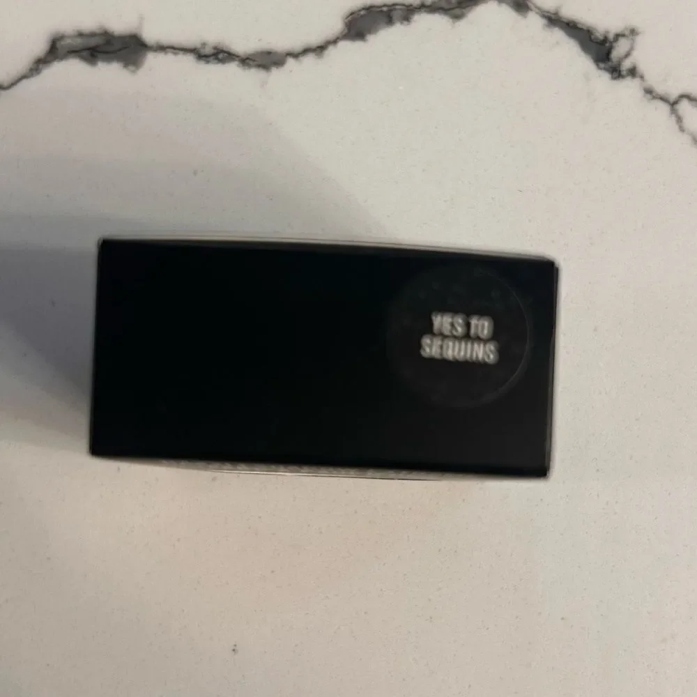 MAC Cosmetics nwt mac